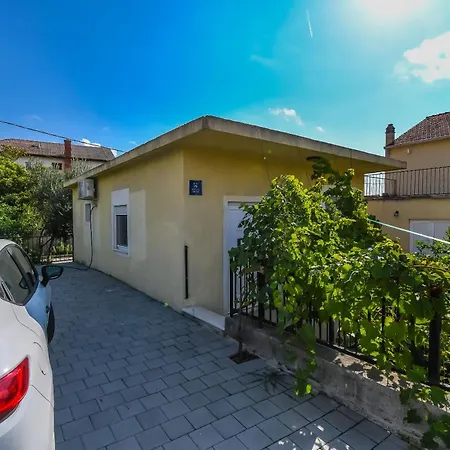 House Petar Kaštela